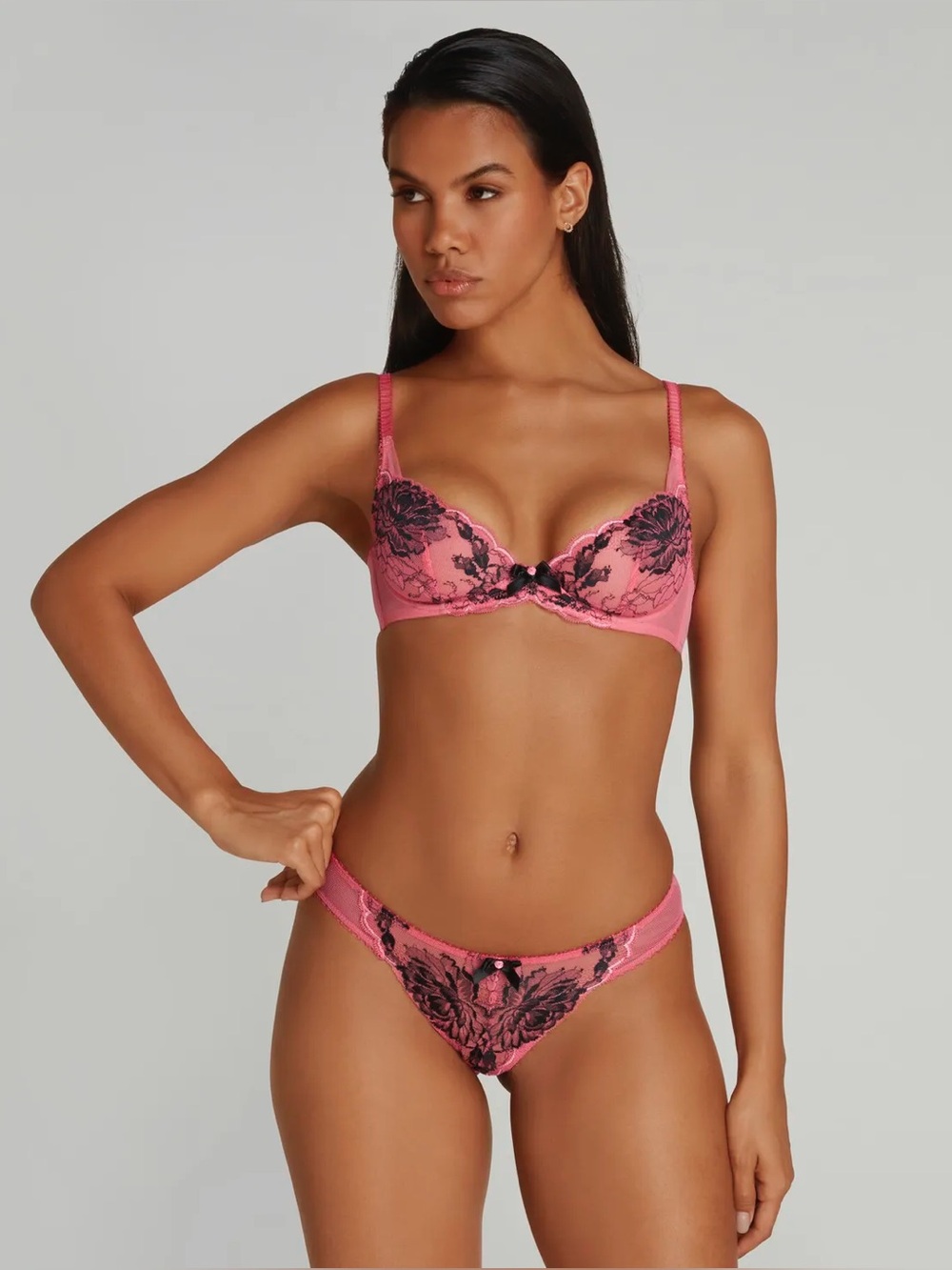 AGENT PROVOCATEUR YARA 1 PLUNGE UNDERWIRED BRA IN PINK/BLACK - Picture 4 of 7